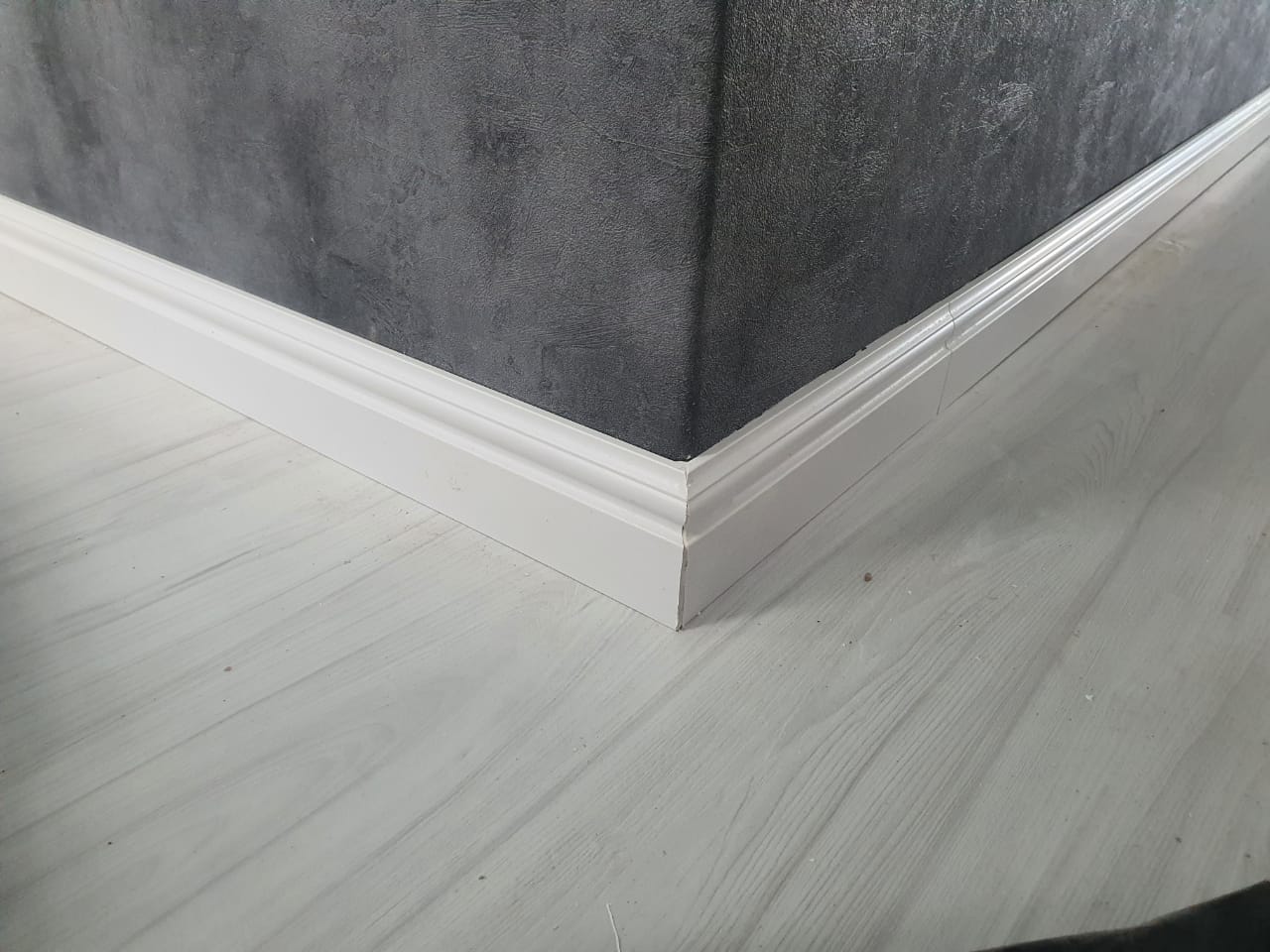 Elegante 100mm x 2.4m PVC Skirting